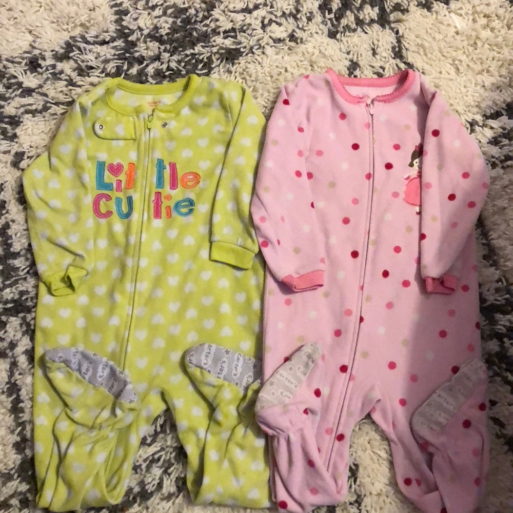 5 zipper footie jammies